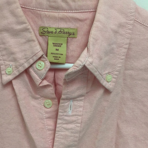 Women’s Button down - Picture 2 of 4